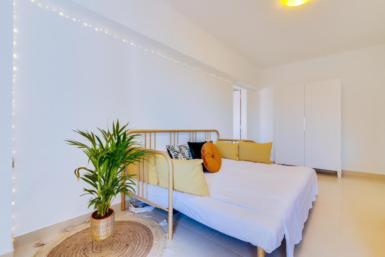 Al - Apartamento Wave 7 กัวเตย์รา ภายนอก รูปภาพ